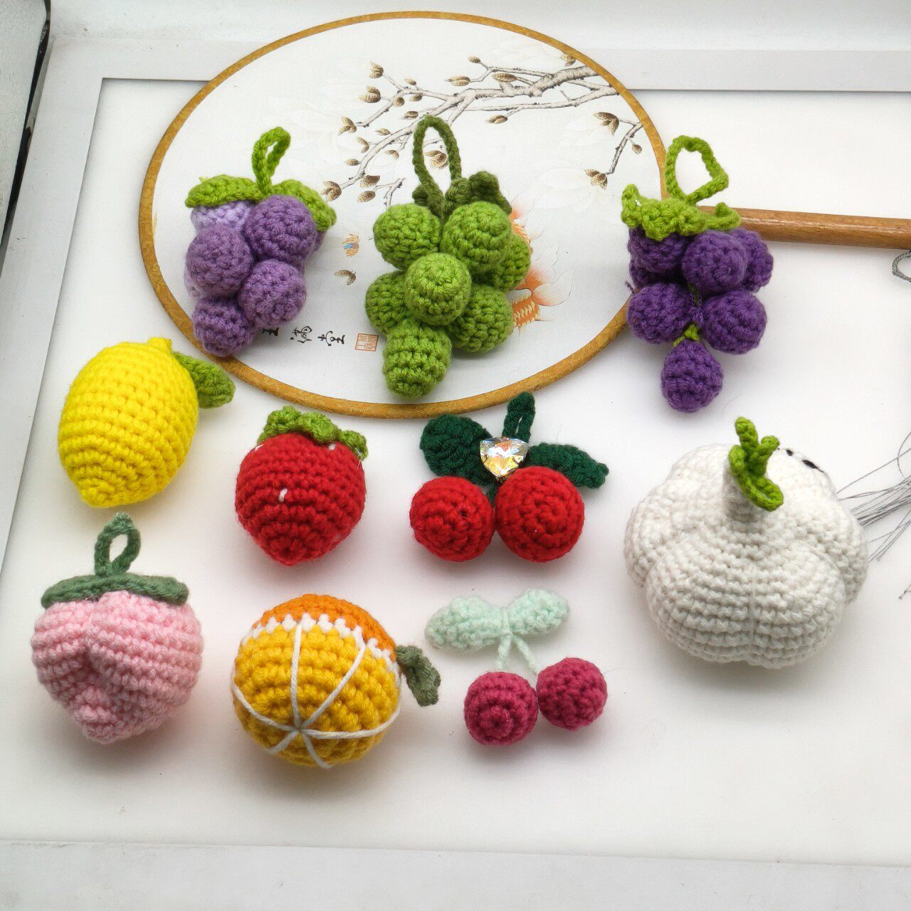 Finished Handmade Knitted Fruit Pendants Crochet Apple Yarn Knitted Persimmon Good Persimmon Bag Charms