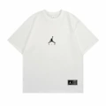 AIR / White