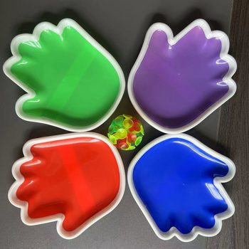 Creative palm sticky ball shoot sucker throw ball, outdoor parent-child interaction boy and girl adult toy gift.