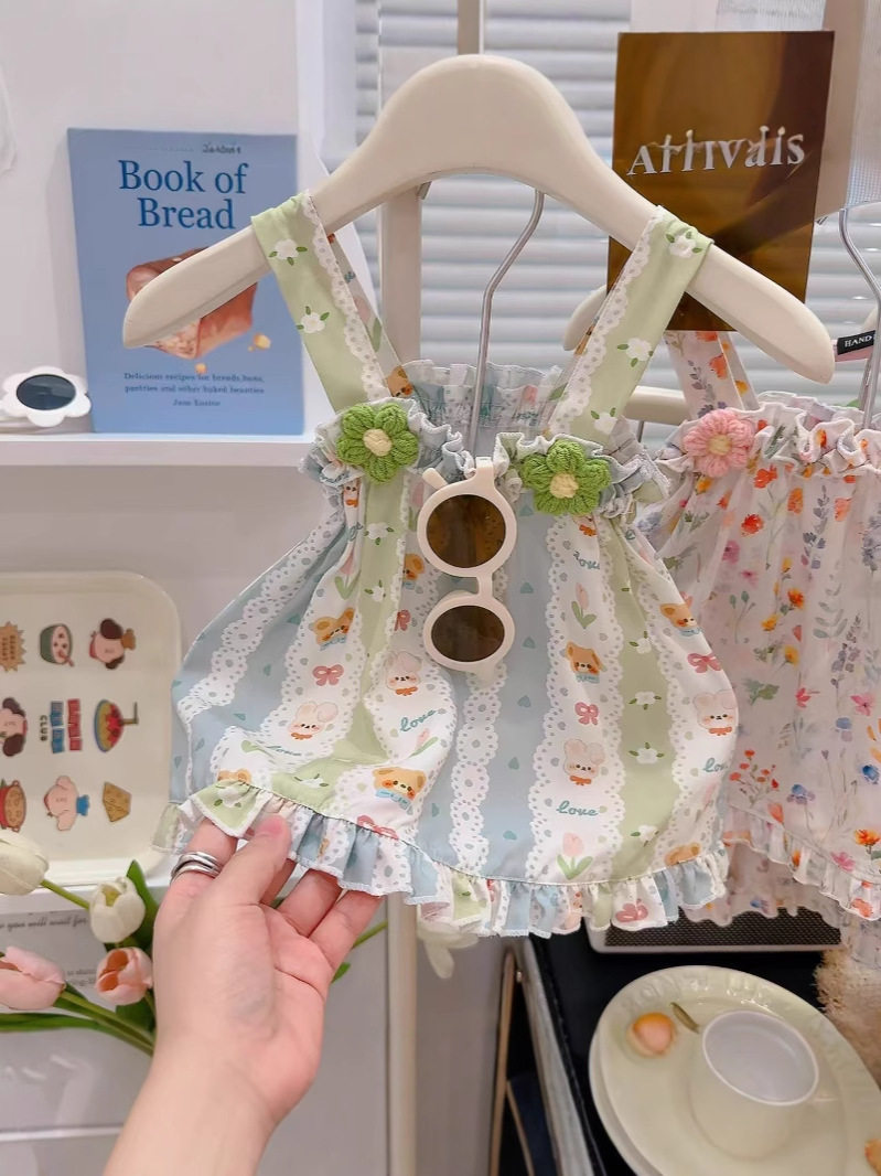 New Girls' Floral Print Set, Stylish Baby Spaghetti Strap Two-Piece with Crochet Flower Ruffled Lace