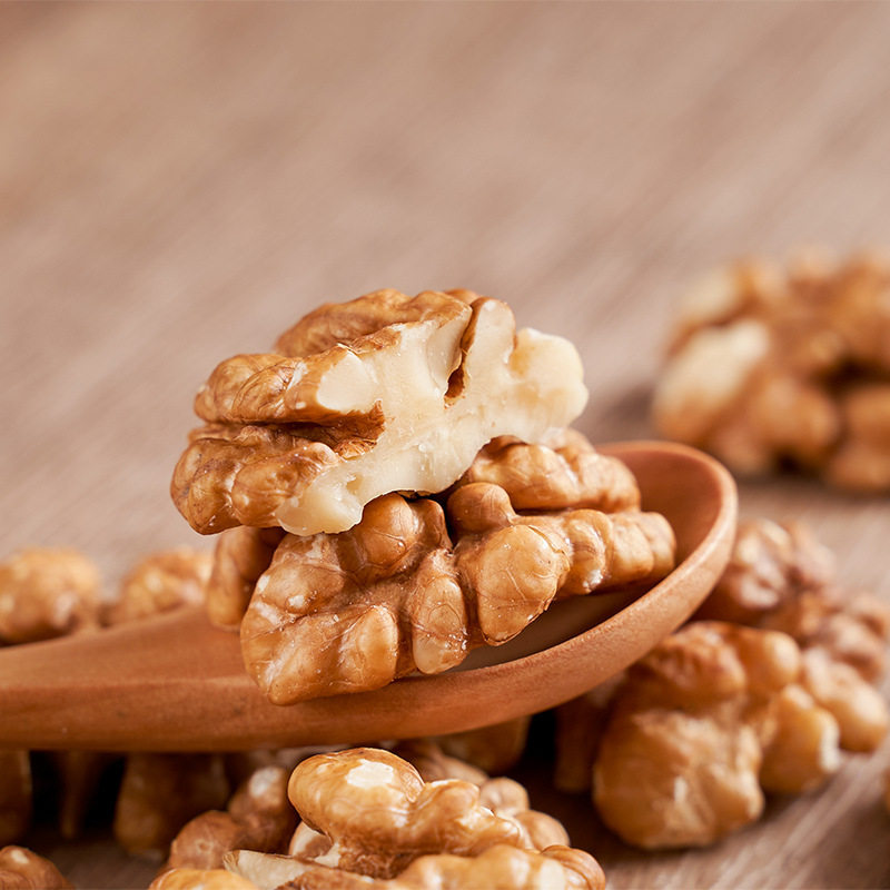 New Original Raw Walnut Kernels Bagged 185 Xinjiang Paper-Skinned Walnut Kernels Meat Nuts Specialty Snacks Factory Wholesale