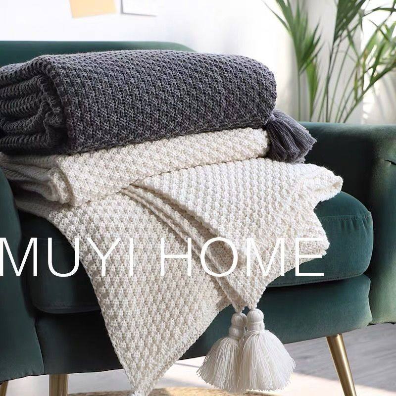 Ins Scandinavian Style Sofa Blanket Office Nap Blanket Tassel Knitted Ball Wool Casual Air Conditioning Small Blanket