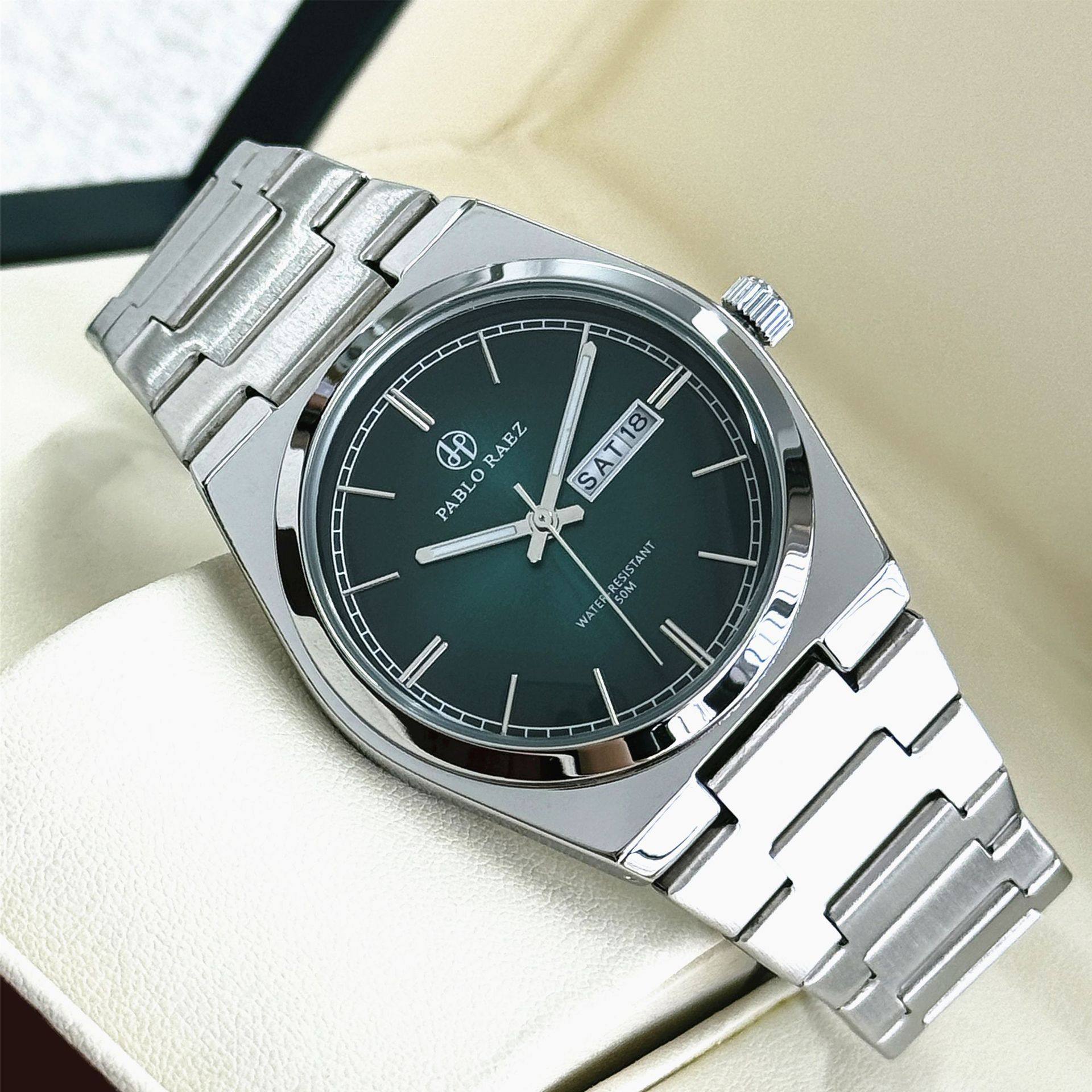 New Pablo Raez Steel Band Men's Watch with Gradient Green Dial, Butterfly Clasp, Dual Calendar, Cross-Border Hot Sale P36