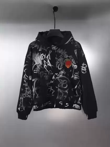 2025 waste soil wind football joint heavy craft hand-painted graffiti zipper coat sweater loose cardigan