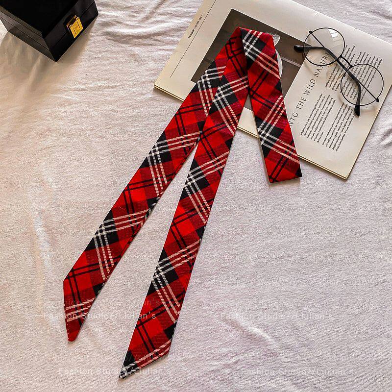 赤と黒の配色生地ツイルベルト【約136CM】