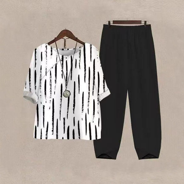 Womens Summer Two Piece Set Printed Round Neck Loose Fit Short Sleeve Top Wide Leg Pants Casual Wear Wholesale