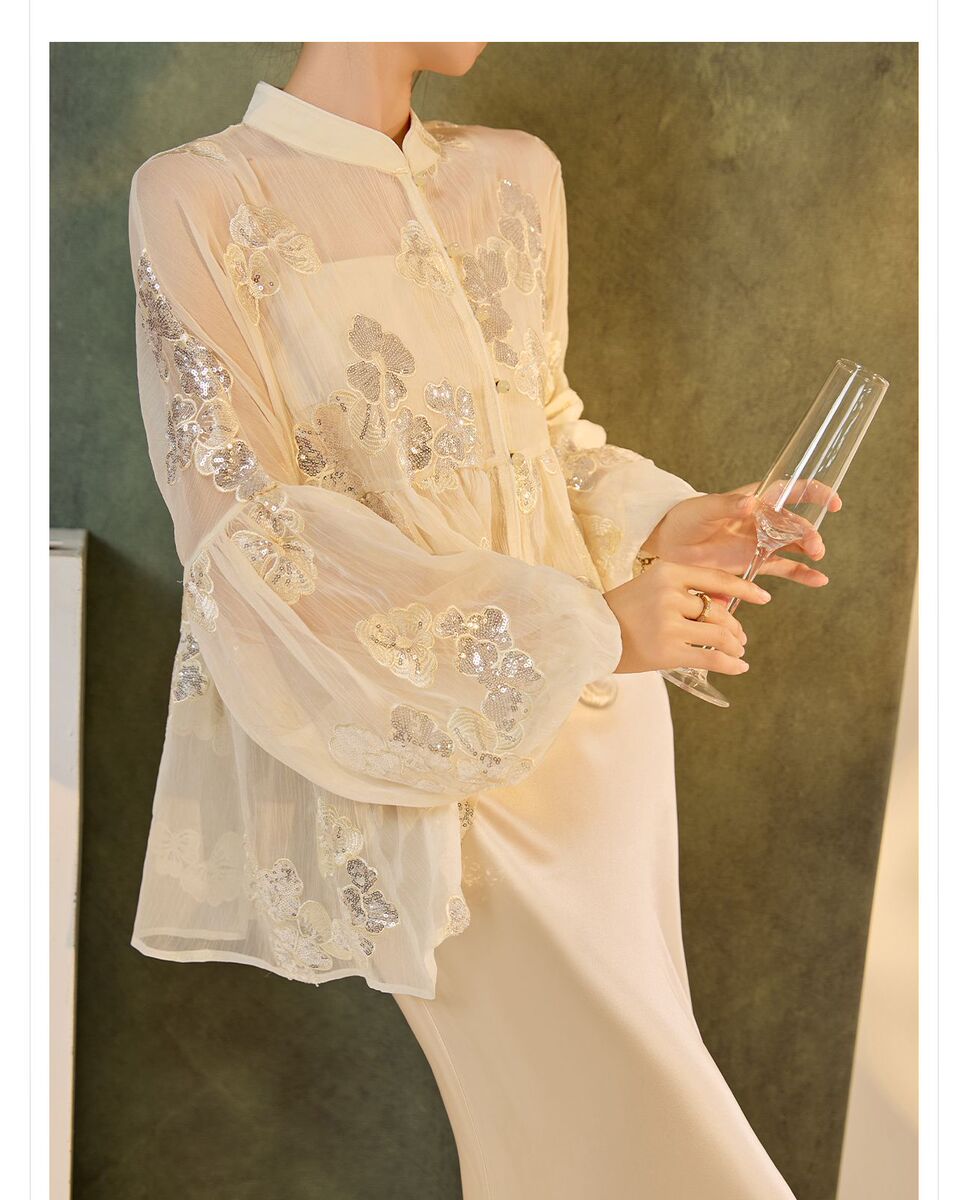 Set áo khoác tay lồng đèn thêu hoa kèm đầm hai dây dáng dài — Áo sequin (giao hàng trong 7 ngày), Váy yếm (giao hàng trong 7 ngày), Váy yếm (giao hàng trong ngày)