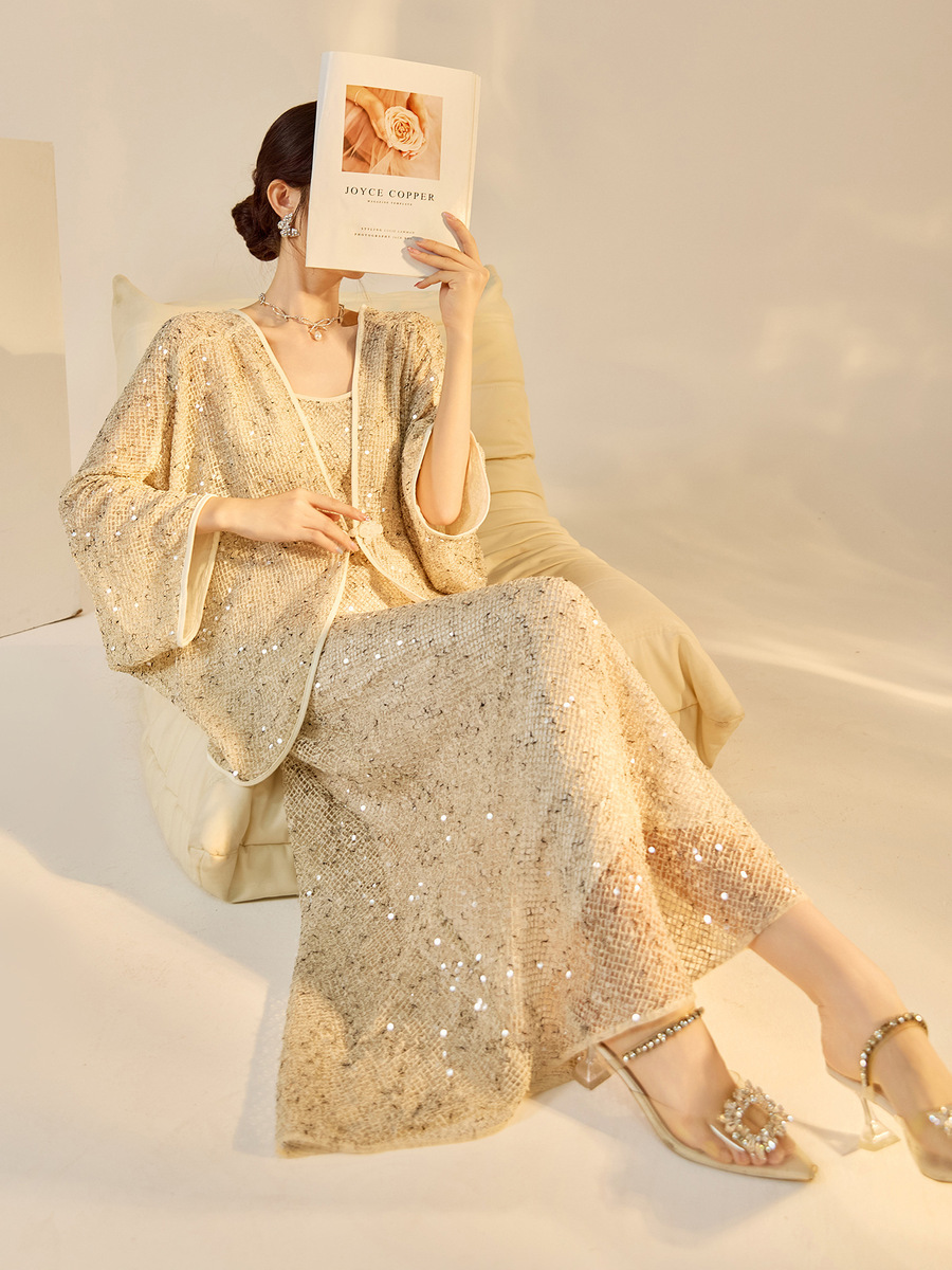 Bộ đầm dài kèm áo khoác ngoài đính sequin thêu nổi bật — Áo khoác (giao hàng trong 7 ngày), Áo khoác (vận chuyển trong cùng ngày), Váy yếm (giao hàng trong 7 ngày), Váy yếm (giao hàng trong ngày)
