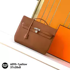 Cross-Border 2025 Classy New Leather Briefcase Large Capacity Unisex Handbag Lock Shoulder Bag Accessible Luxury