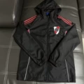 7-2627 lightweight hooded windbreaker - riverbed black