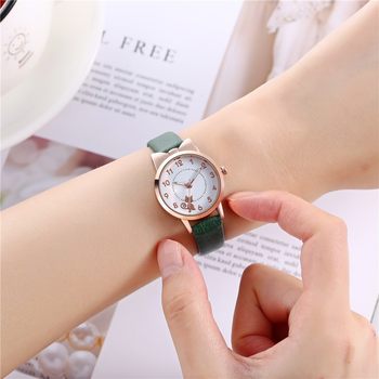 Factory Direct Supply of Fashionable Cartoon Cat Women's Watches, Creative Simple Digital Gifts, Student Girls' Wholesale Style Dial