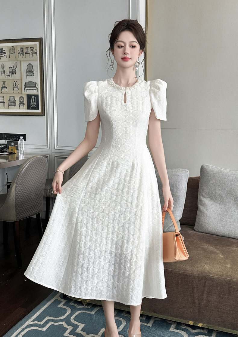 Đầm maxi nữ cổ tròn tay ngắn eo cao chân váy xòe rộng — [Trắng kem] chi tiết 6