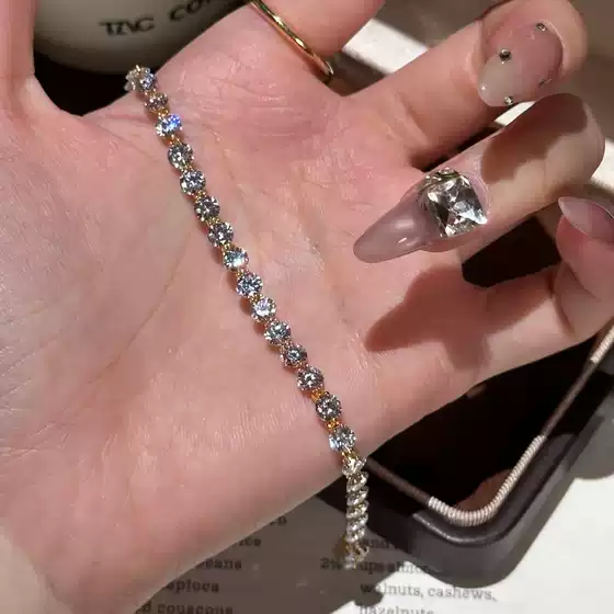 Fashionable Light Luxury Eagle Claw Lace Star Diamond Bracelet with High-End Sparkle, Eight Hearts Eight Arrows High Carbon Diamond Zircon for Women