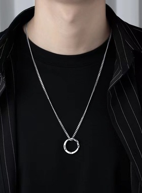 莫比乌斯环项链生潮牌百搭新款女银色马鞭链子钛钢吊坠士项链