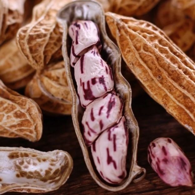 Colorful Flower Birthday Sun-Dried Shelled Raw Peanuts, Colorful Peanuts, Casual Snacks, Fragrant, Nutritious and Delicious Peanuts to Drink with Wine