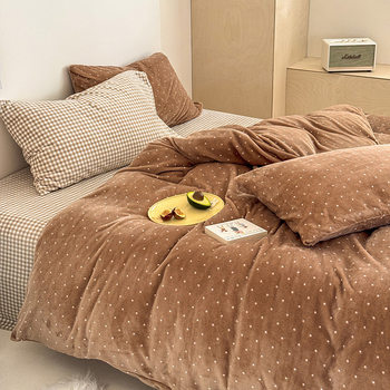 Retro Korean Ins Polka Dot Milk Velvet Four-Piece Set Autumn and Winter Mix and Match Double-Sided Coral Velvet Quilt Cover Thickeneded Three-Piece Set 1