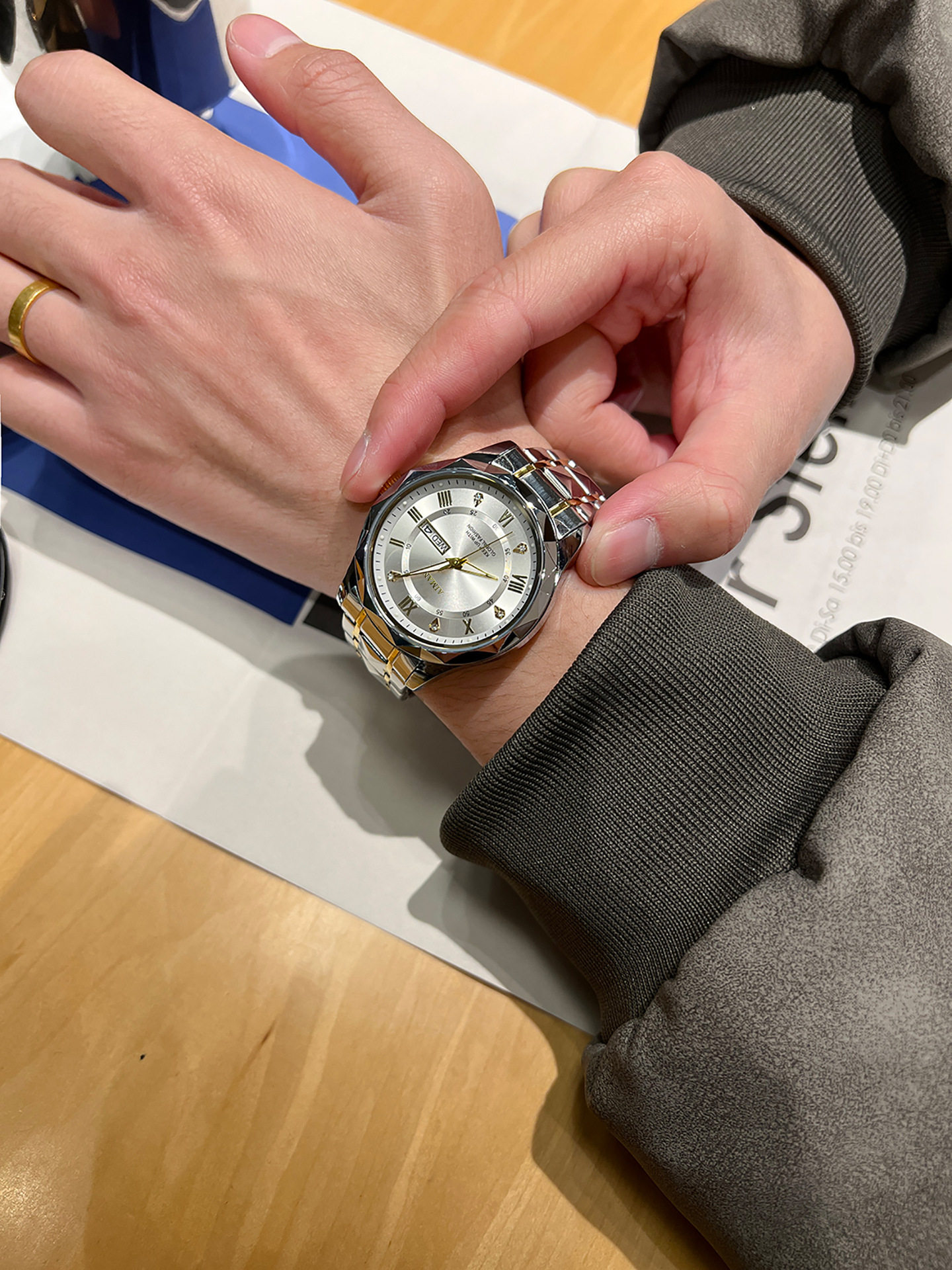 O1CN019kMRWW1Z6v4sBYLCL !!2219695973146 0 cib