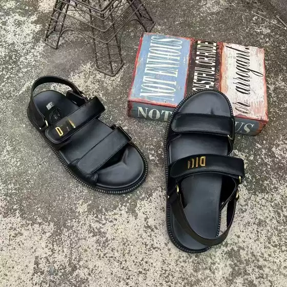 Summer New Style European and American Genuine Leather 2024Dr Letter Velcro Thick-Soled Height-Increasing Sandals, Fashionable, Comfortable and Versatile