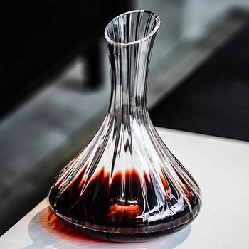 Household High-Value Red Wine Decanter Creative Prism Wine Dispenser High-End Vertical Crystal Glass Wine Dispenser