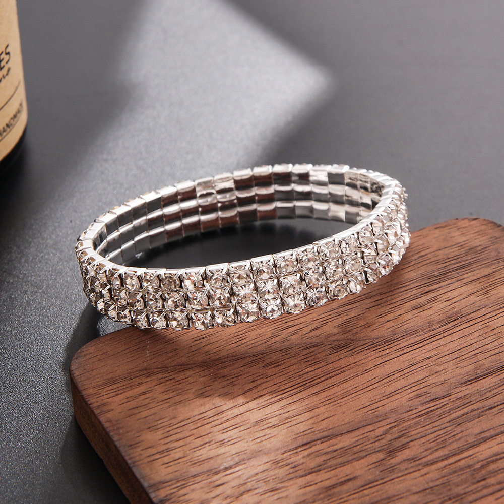 韩版经典个性时尚潮女弹性皮筋松紧满钻手链手镯饰品批发B053