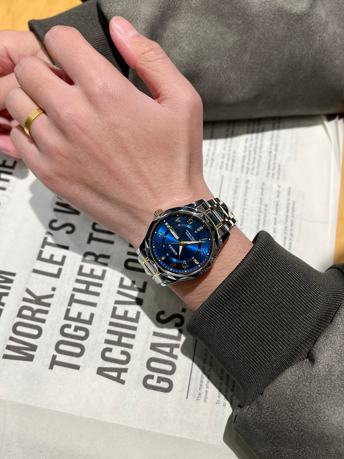 O1CN019r1aLN1Y0Dez55vJB !!2216212932996 0 cib