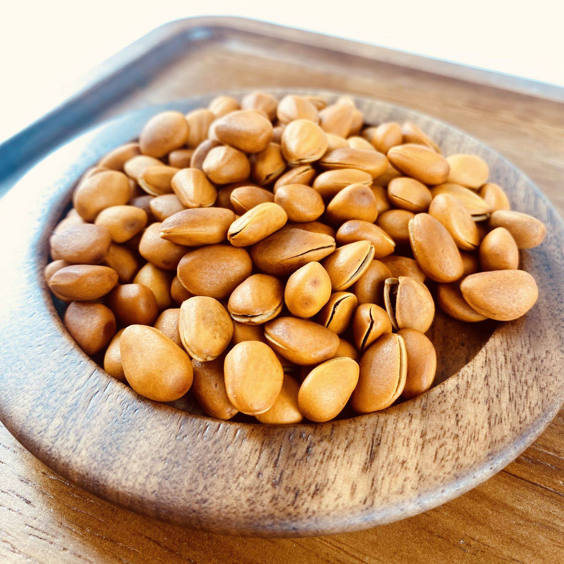 2024 New Wholesale Northeastern Pine Nuts Bagged Selection of Good Pine Nuts, Nuts, Dried Fruit Snacks, Large Capsules, Open Pine Nuts