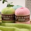 Live-Cut Australian Wool Yarn Wholesale Merino 100% Live-Cut Wool Baby Yarn Knitting Scarf Yarn Ball