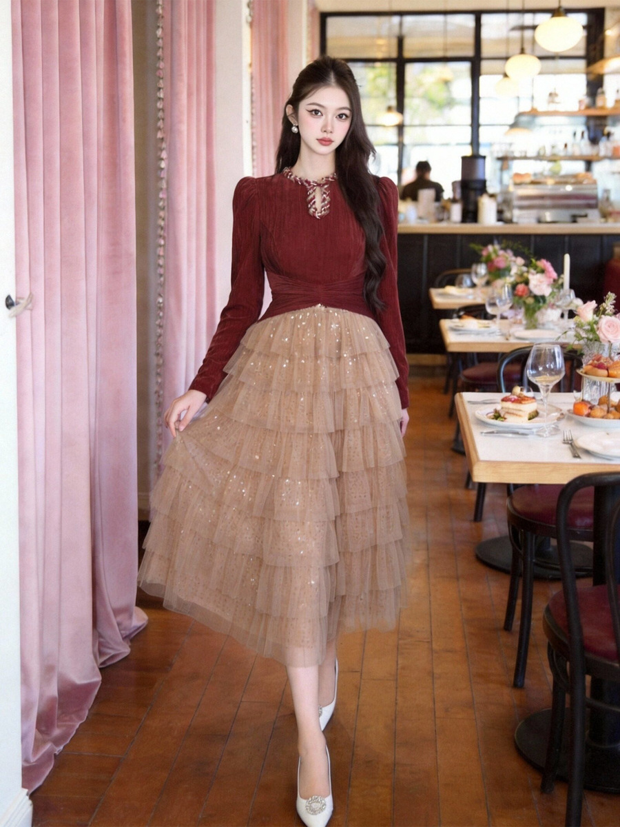 Đầm voan lưới nữ cổ tròn chiết eo khoét lỗ dáng tầng — Màu nâu cà phê