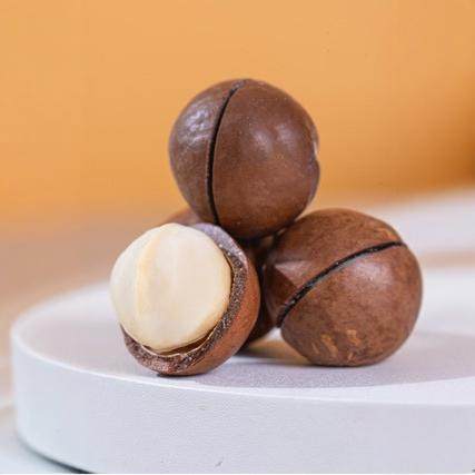 24-year-old new Hawaiian fruit milk flavor original snack food