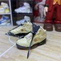 5ow White Zen wings (a pair of naked shoes)