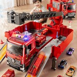 Новая большая деформационная пожарная машина игрушечный мальчик с лестницей из сплава автомобиль 6 брызг воды 4 детских набора автомобиль от 2 лет