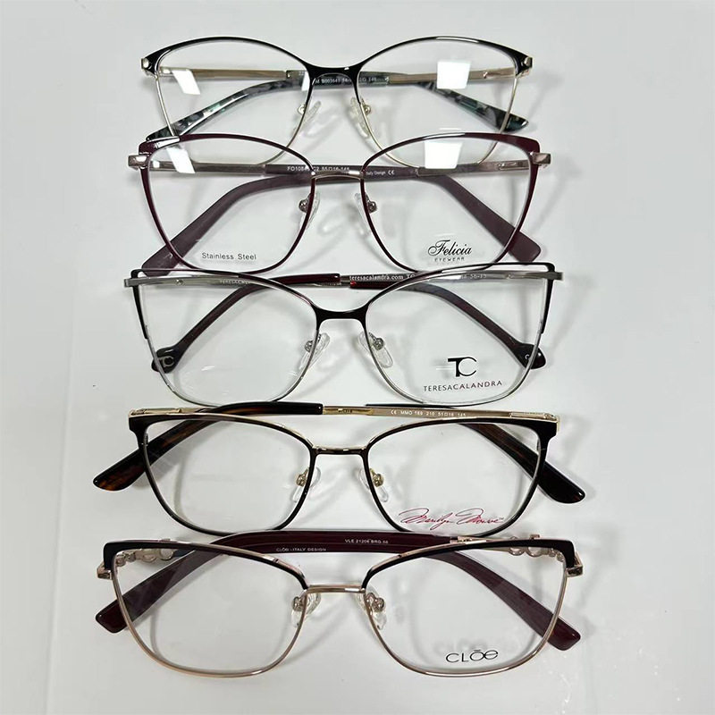 Mixed Batch Processing of High-End Fashionable Metal Glasses Frames for Men and Women, Versatile Frames That Can Be Equipped with Myopia Lenses