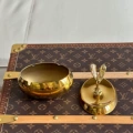 Oval trumpet