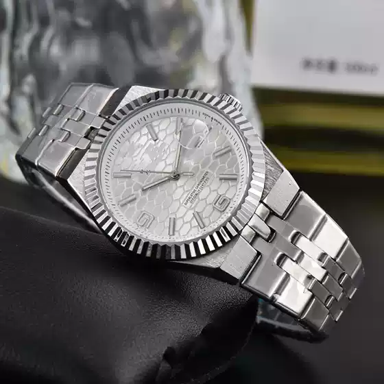 HOT Lao Jia Lu Envoy Type Dark bottomed Night Light Men's Quartz Watch, Business Diary Series Stainless Steel Strap