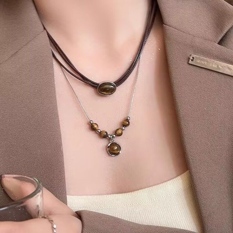 Leather Tiger Eye Stone Necklace for Women, Retro Elegant Sweater Chain, Accessible Luxury Niche Stacking Chinese Style Clavicle Chain Sweatshirt Accessories