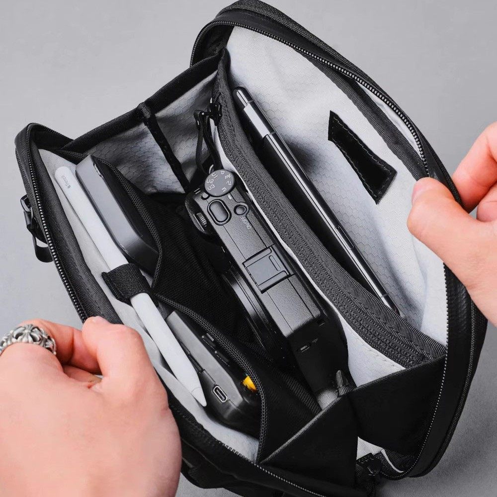 Cross-Border New Waterproof Xpac Nylon Functional Wind Cosmetics Bag Multi-Functional Crossbody Bag Men's Satchel Handbag Bag