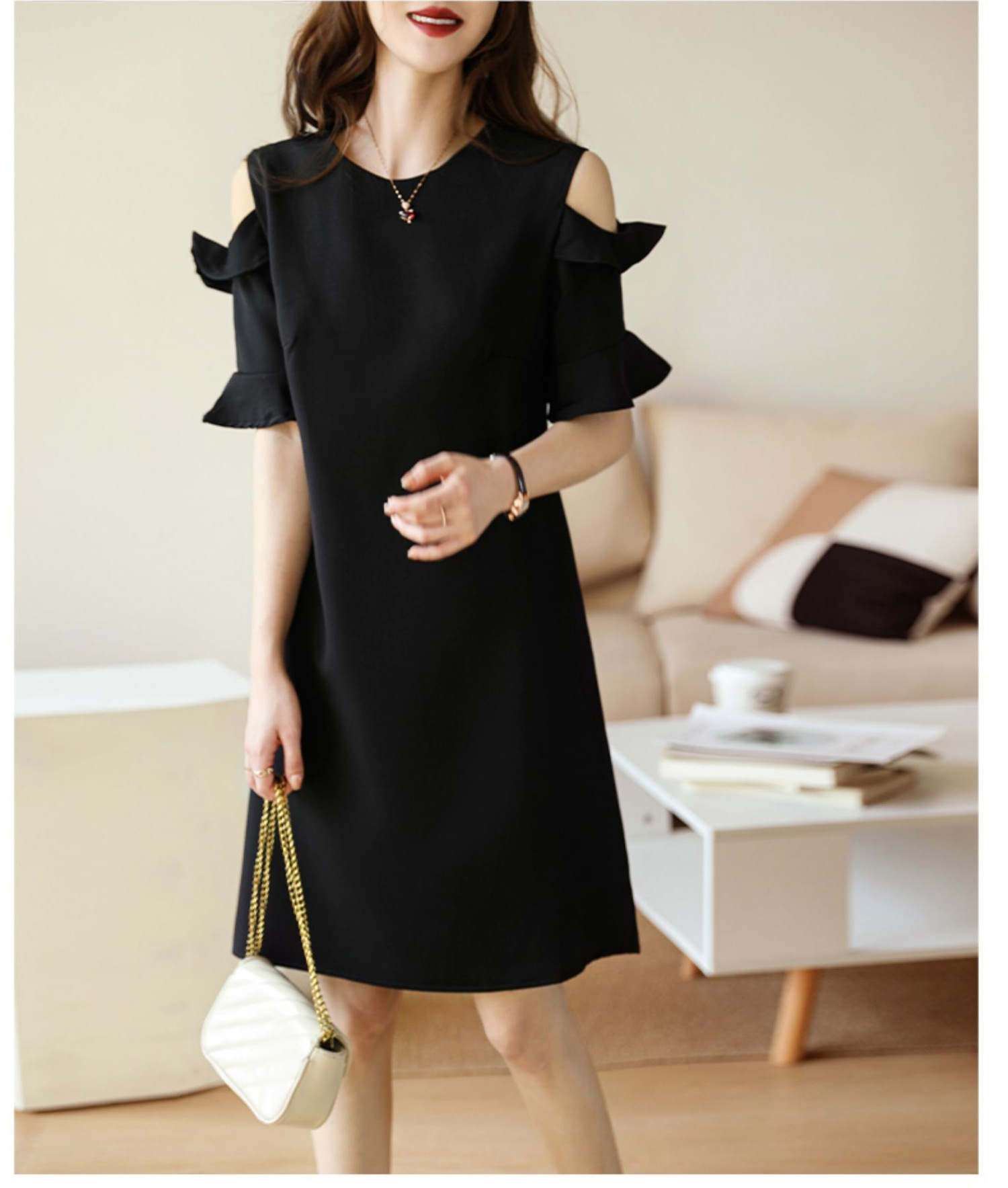 22301Summ er New Large Code Women Loose Show Thin Lotus Sleeve Dew Shoulder Dress Fat mm Tibet Meat Skirt  22301夏季新款大码女装宽松显瘦荷叶袖露肩连衣裙胖mm藏肉裙子 22301Summ er New Large Code Women Loose Show Thin Lotus Sleeve Dew Shoulder Dress Fat mm Tibet Meat Skirt 