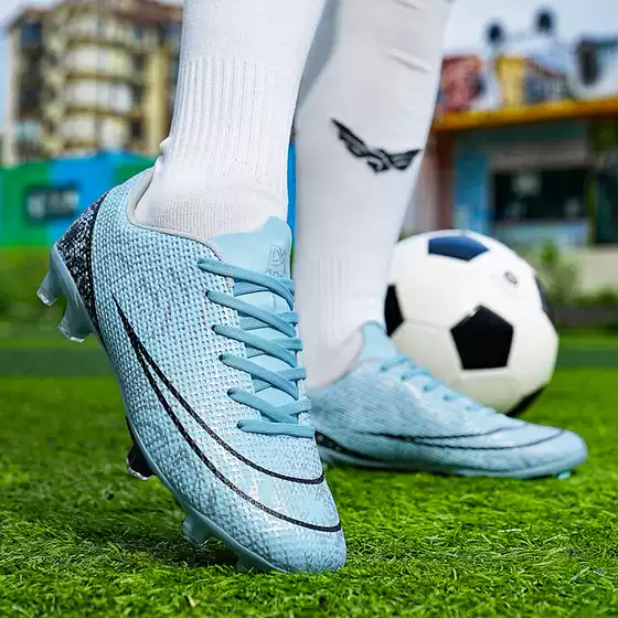 Cross-border New plus size Lightweight Non-slip Football Shoes Fashionable All-match Youth Training sneaker Jinjiang Shoes