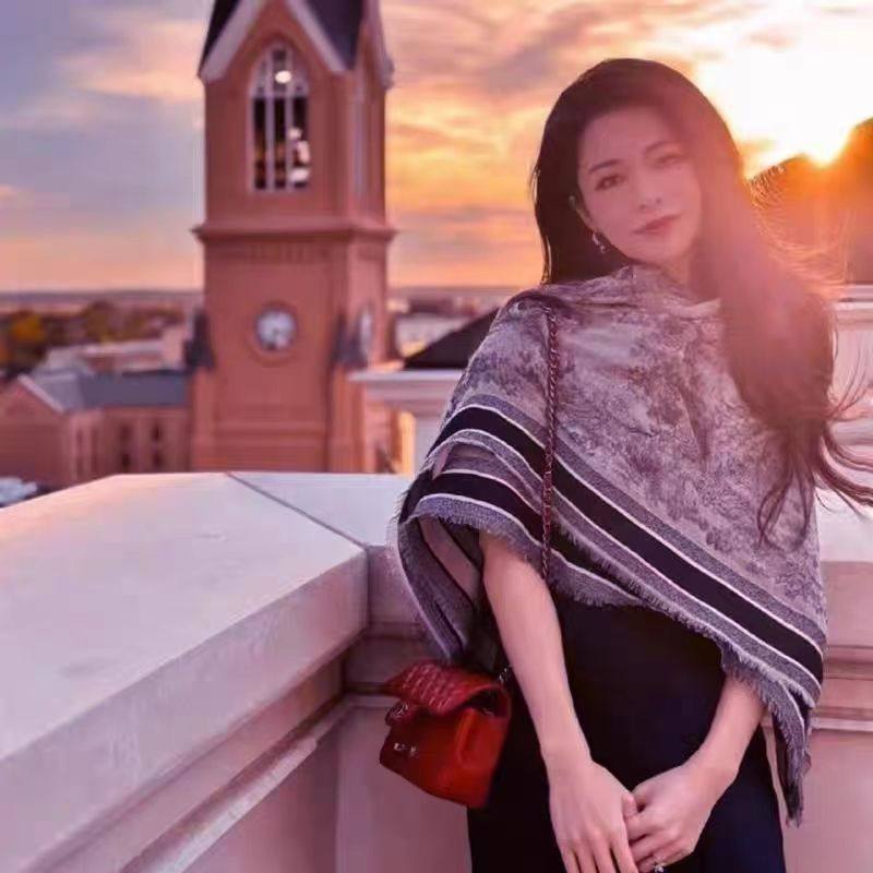 Blanket Customized Gift Overlord Same Style Tea Ji Camping Blanket Picnic Mat Thread Blanket Aviation Blanket Aircraft Blanket Factory