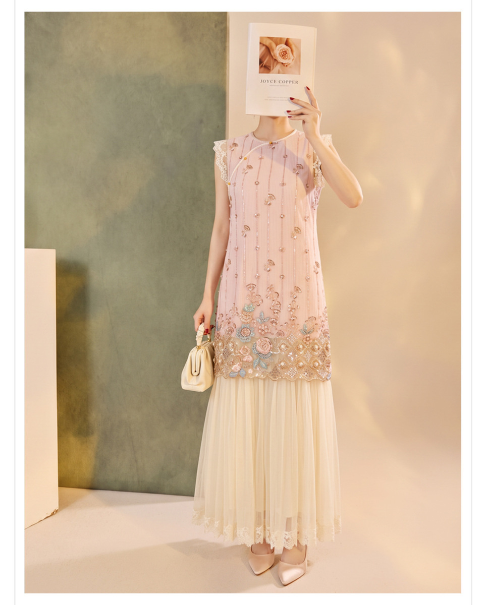 Đầm dài nữ thêu đính sequin phối ren tay cánh tiên dáng chữ A — Màu hồng nhạt