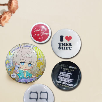 Small batch of mini milk slices yummy round cartoon modo patriarch around the tinplate double flash 58 badge day valley bottom