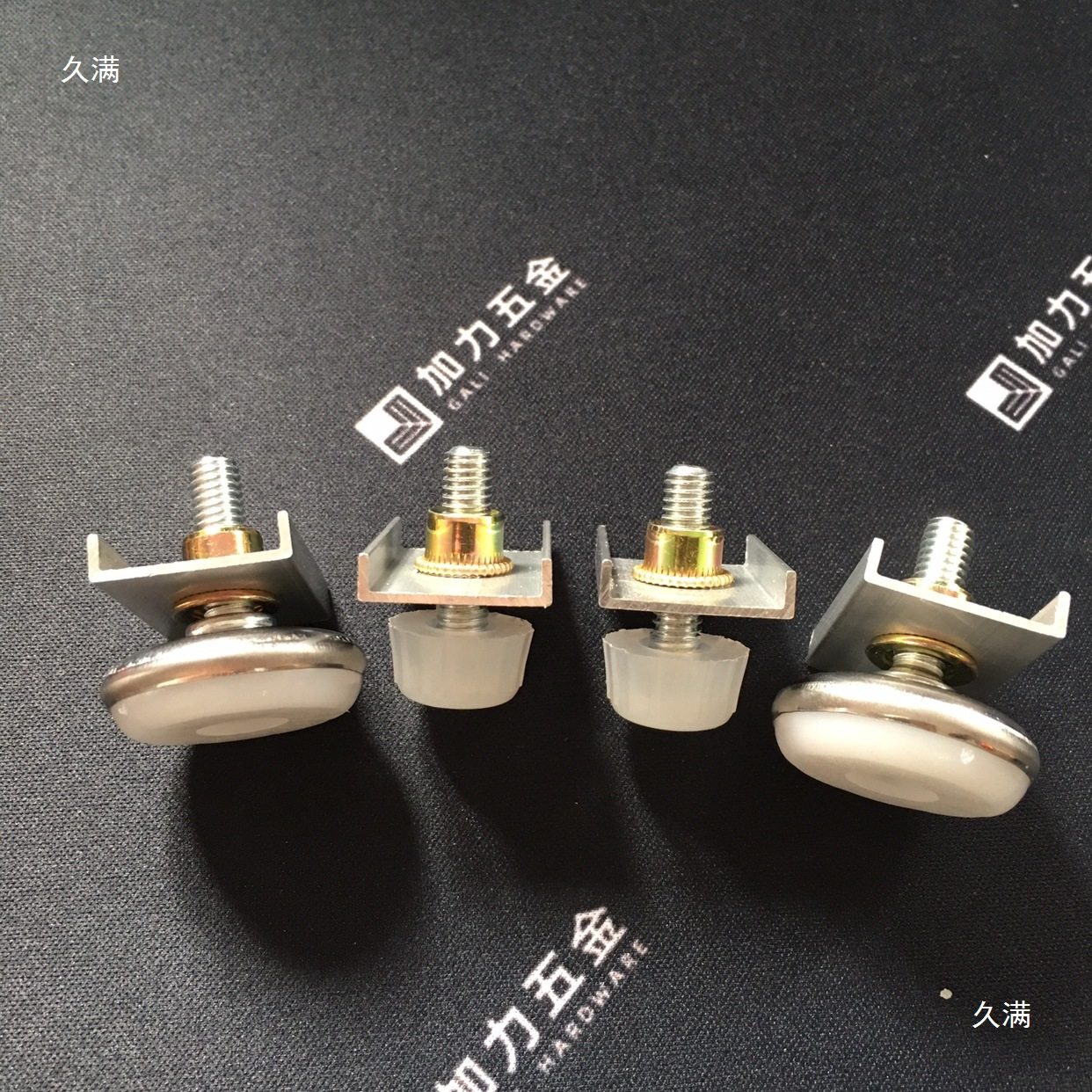 18 All-Aluminum M6 Adjustable Feet Material Honeycomb Panel Lock Holder U Balcony Laundry Cabinet Aluminum Alloy Furniture Accessories Type