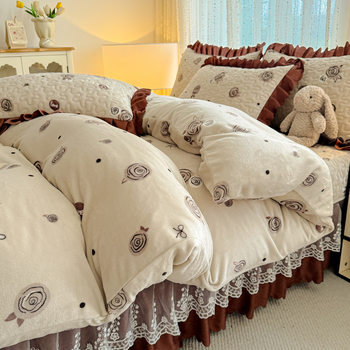 Manufacturer Supplies Double-Layer Lace Milk Velvet Four-Piece Set for Home Single and Double Printed Bed Cover Set Wholesale