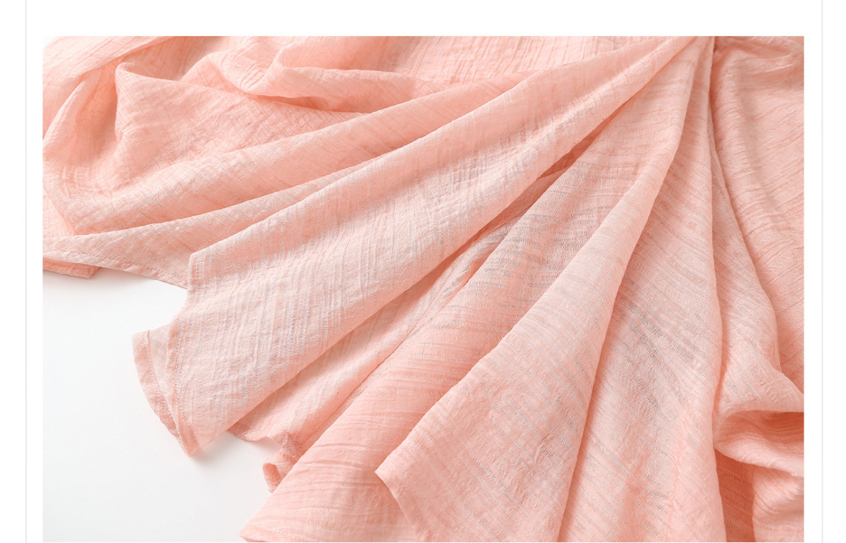 Set áo khoác cardigan dáng rộng phối váy hai dây ren gợi cảm — áo khoác màu hồng, Áo khoác mơ, váy treo