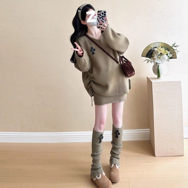 Mommy~ Maternity Suit Autumn and Winter Knitted Drawstring Sweater Top Petite Skirt with Socks Manufacturer