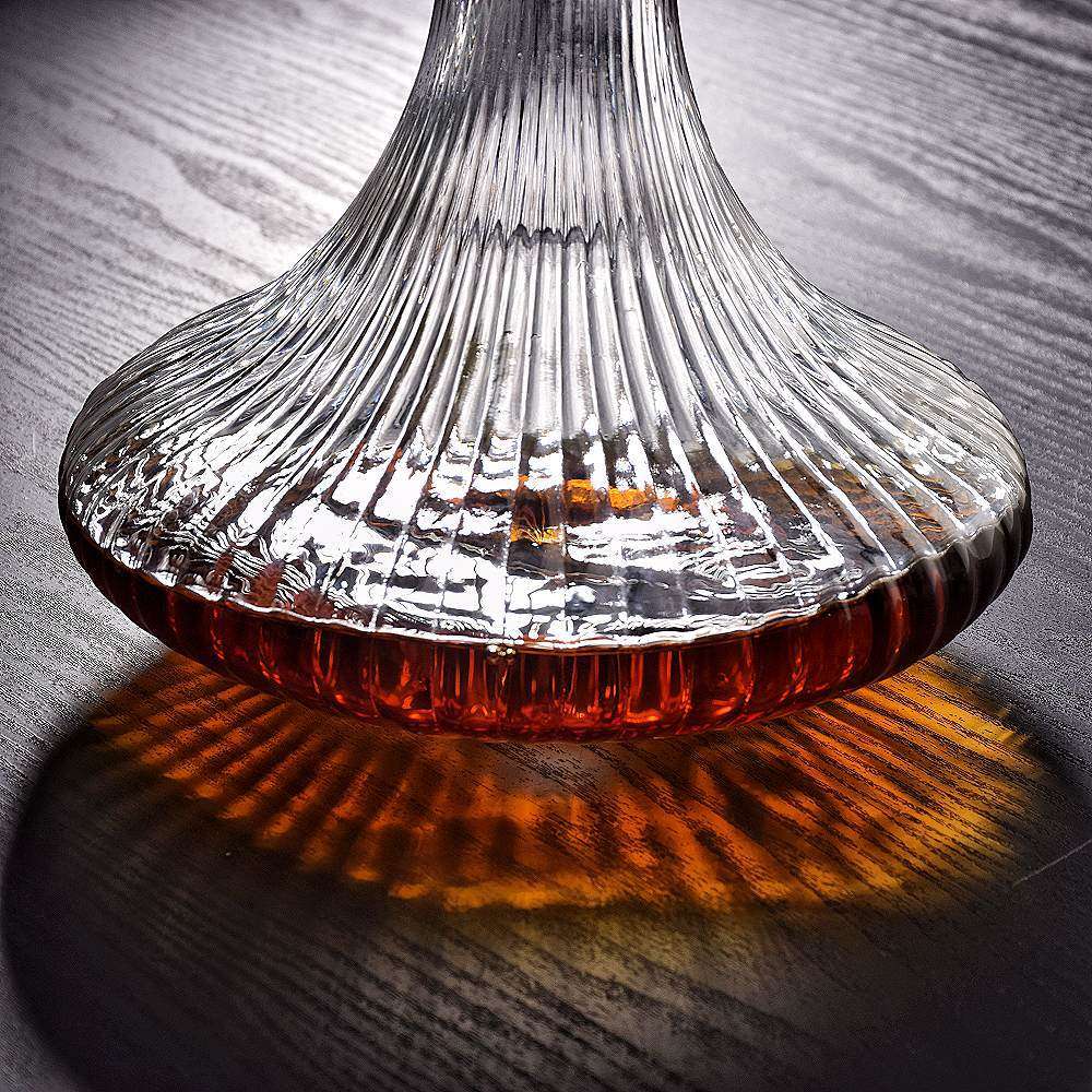 Glass Decanter wine separator wine pourer quick thickening decanter household wine creative European style wine pot