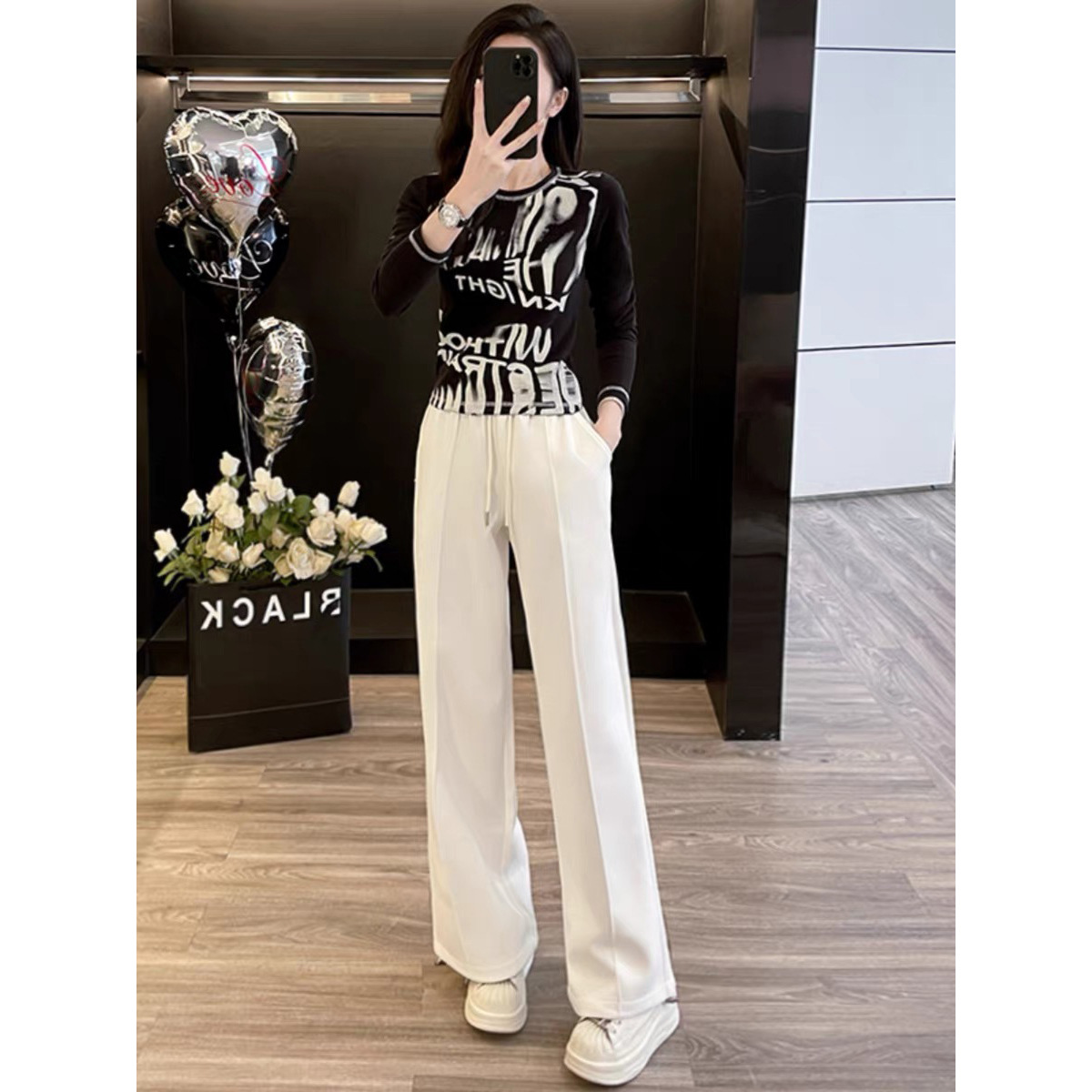 (Mới) Mã B9936 Giá 1220K: Áo Thun Nữ Doreic Dài Tay Cả Bộ 2 Món Hàng Mùa Xuân Thu Đông Thời Trang Nữ Chất Liệu G04 Sản Phẩm Mới, (Miễn Phí Vận Chuyển Toàn Quốc).