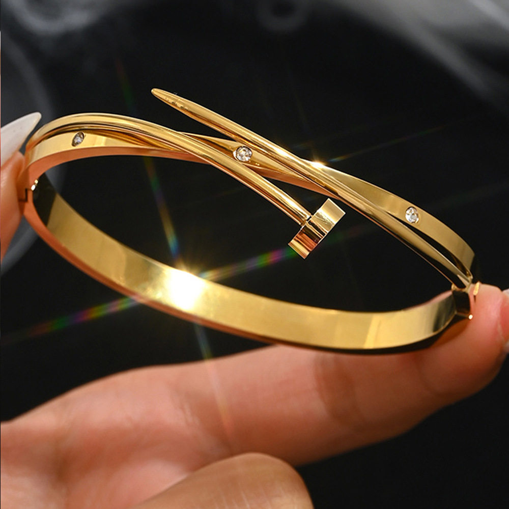 欧美热卖时尚不锈钢金色手镯不易褪色18K不锈钢首饰gold bangles