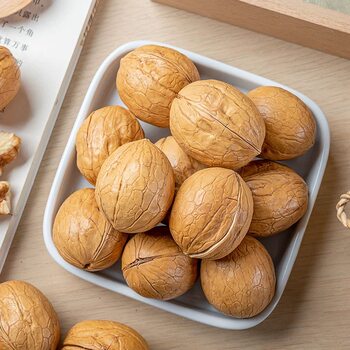 Cooked Walnuts Hand-Peeled Roasted Walnut Nut Snacks Roasted Walnuts 100g Hand-Peeled Walnuts Factory Wholesale Direct Sales