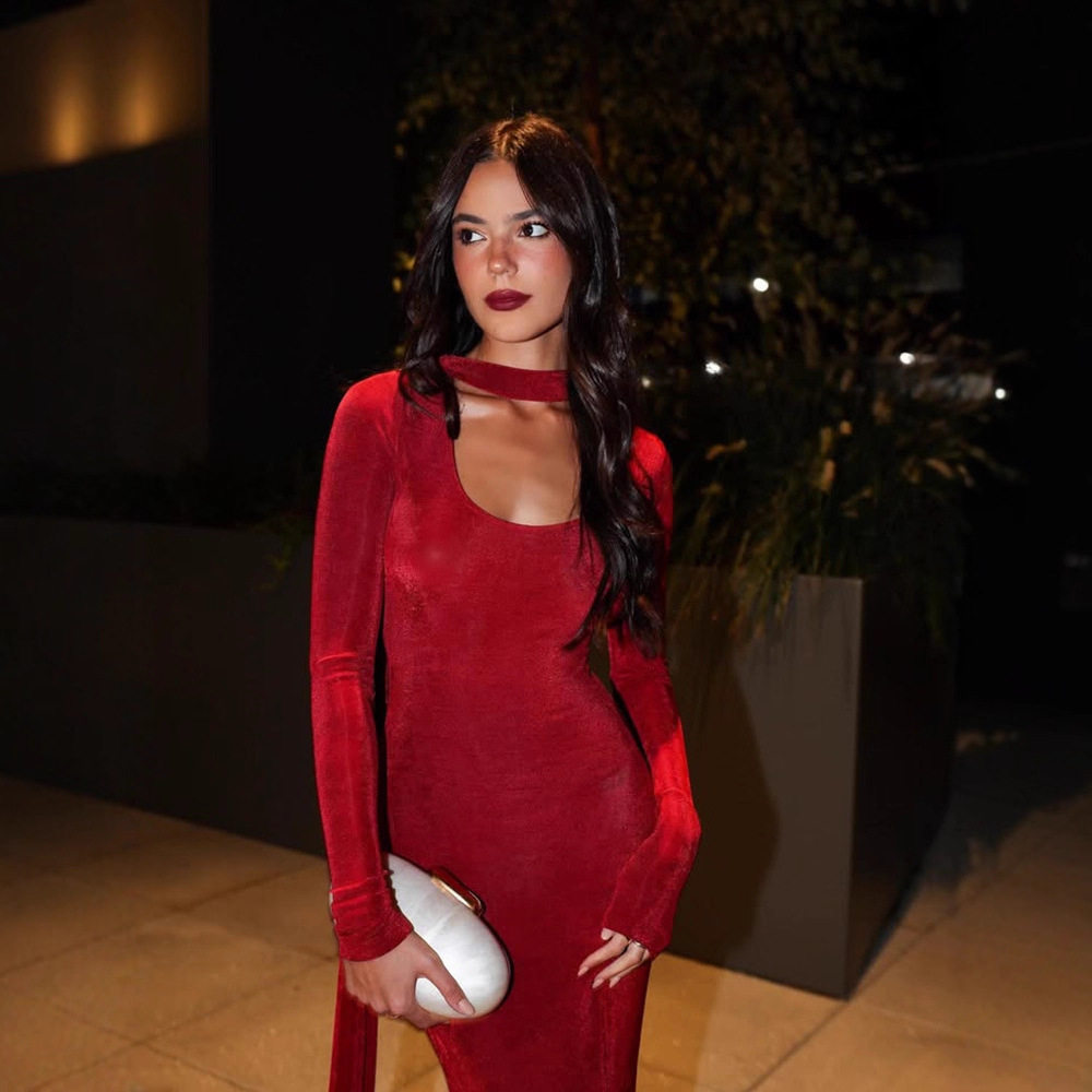 Red Long Sleeve Dress with Neck Scarf Elegant Fit Hepburn Style Perfect for Autumn and Winter Events Wholesale